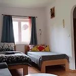 Svrcinova * Hluboká nad Vltavou