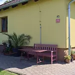 Svrcinova *